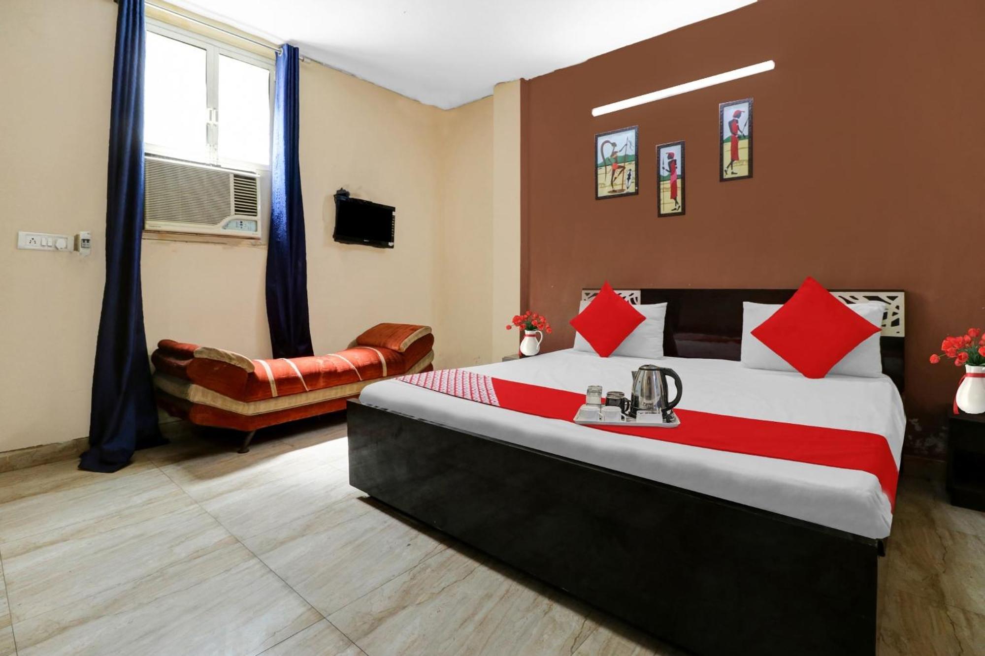 Hotel O Dream Palace Új-Delhi Kültér fotó